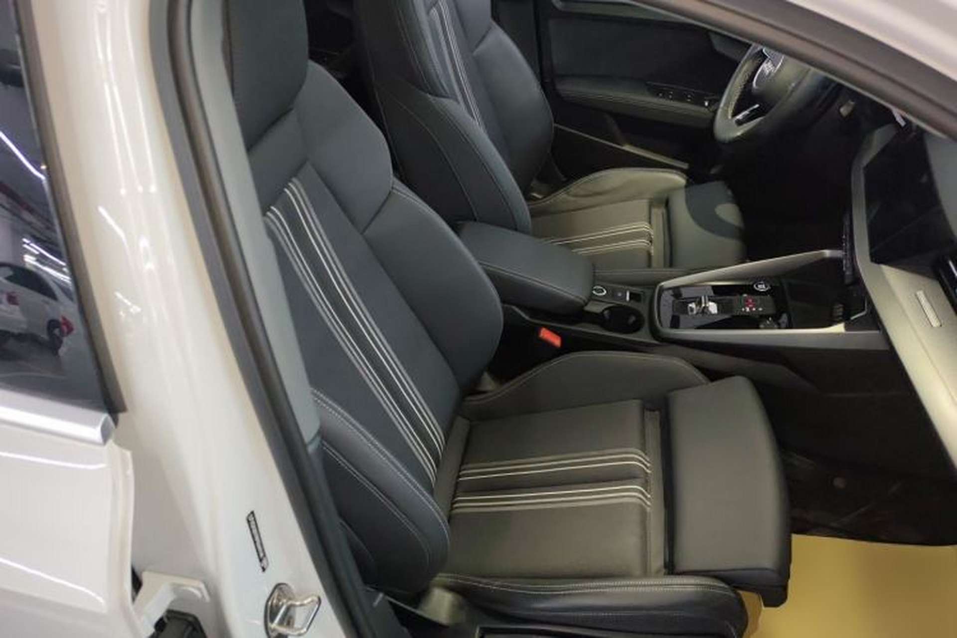 Used Audi A3 2023 Restyled A3L Limousine 35 TFSI Fashion Sport Edition Right Front Seat