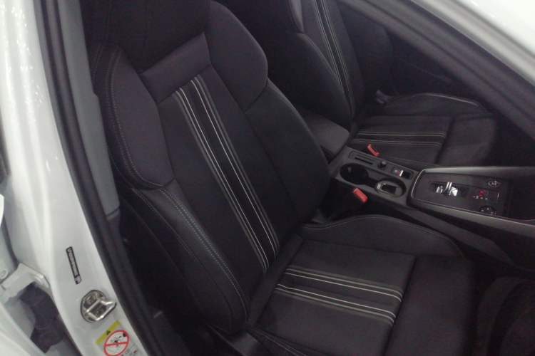 Used Audi A3 2023 A3L Limousine 35 TFSI Fashion Sport Model Right Front Seat