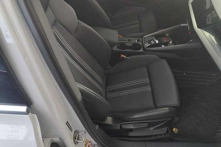 Used Audi A3 2023 Updated Sportback 35 TFSI Stylish Sports Type Right Front Seat