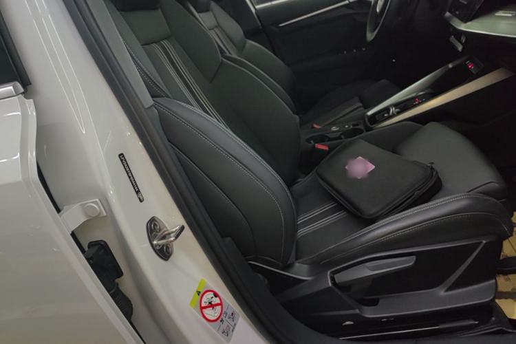 Used Audi A3 2023 Restyled A3L Limousine 35 TFSI Fashion Sport Edition Right Front Seat