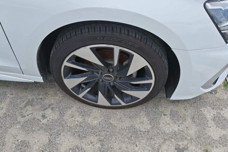 Used Audi A3 2023 Restyled A3L Limousine 35 TFSI Fashion Sport Edition Right Front Wheel Hub