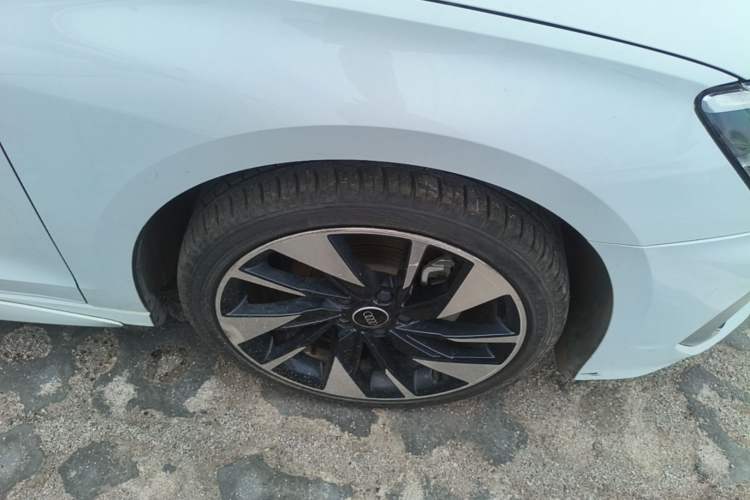 Used Audi A3 2023 Restyled A3L Limousine 35 TFSI Fashion Sport Edition Right Front Wheel Hub