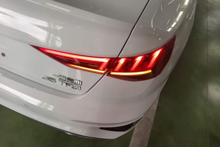 Used Audi A3 2023 A3L Limousine 35 TFSI Fashion Sport Model Right Rear Taillight