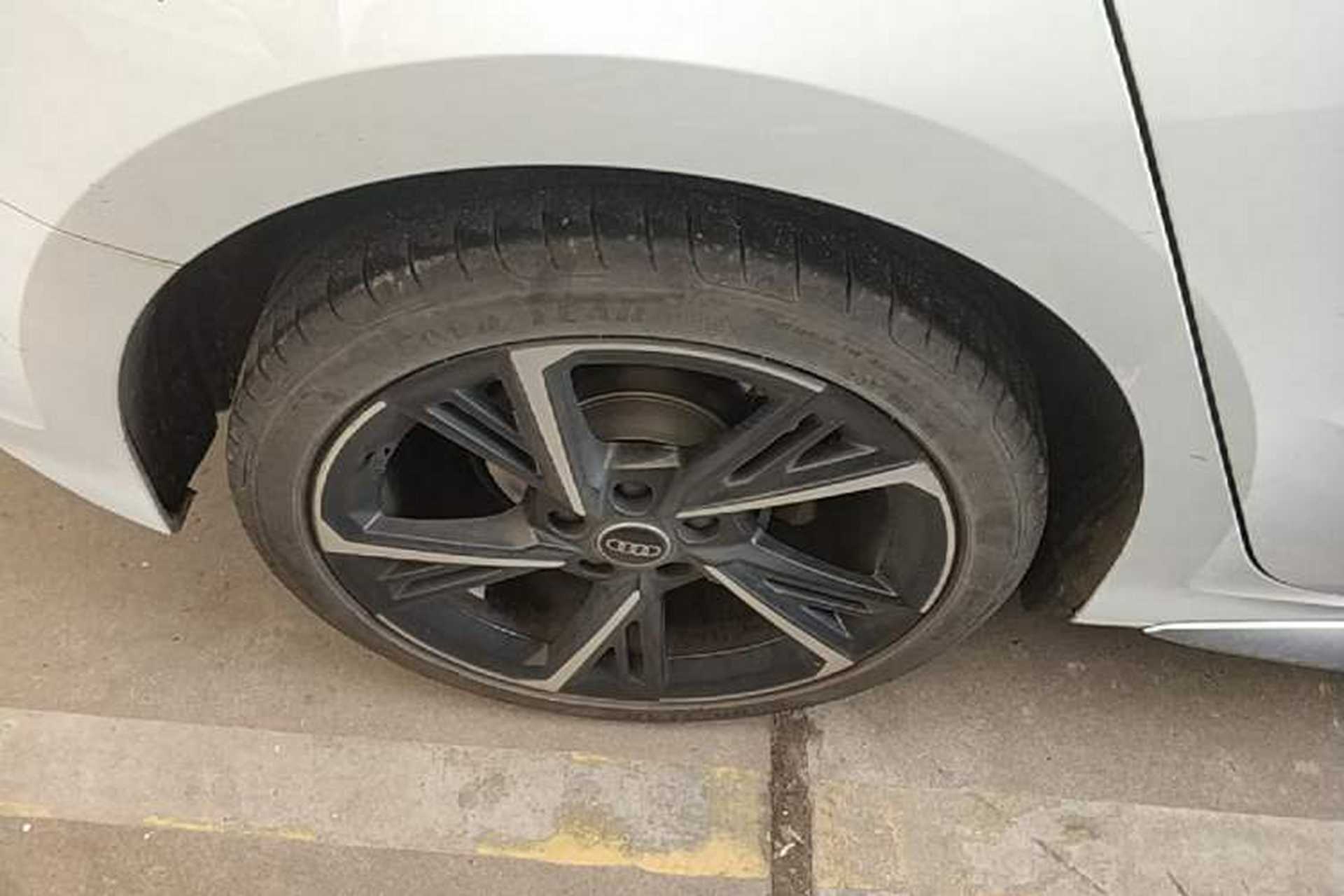 Used Audi A3 2023 Updated Sportback 35 TFSI Stylish Sports Type Right Rear Wheel Hub