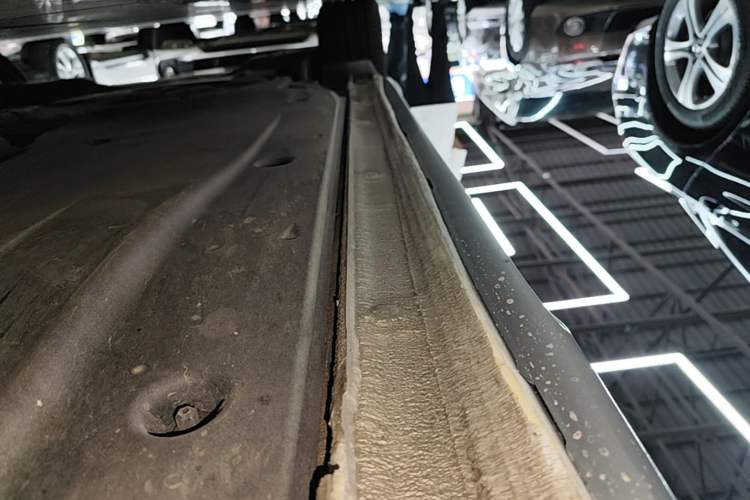 Used Audi A3 2023 Updated Sportback 35 TFSI Stylish Sports Type Right Side Sill