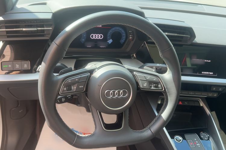 Used Audi A3 2023 A3L Limousine 35 TFSI Fashion Sport Model Steering Wheel