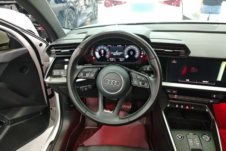 Used Audi A3 2023 A3L Limousine 35 TFSI Fashion Sport Model Steering Wheel