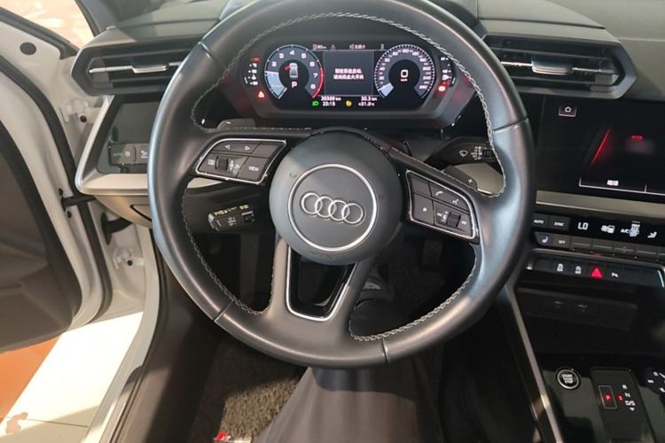 Used Audi A3 2023 A3L Limousine 35 TFSI Fashion Sport Model Steering Wheel