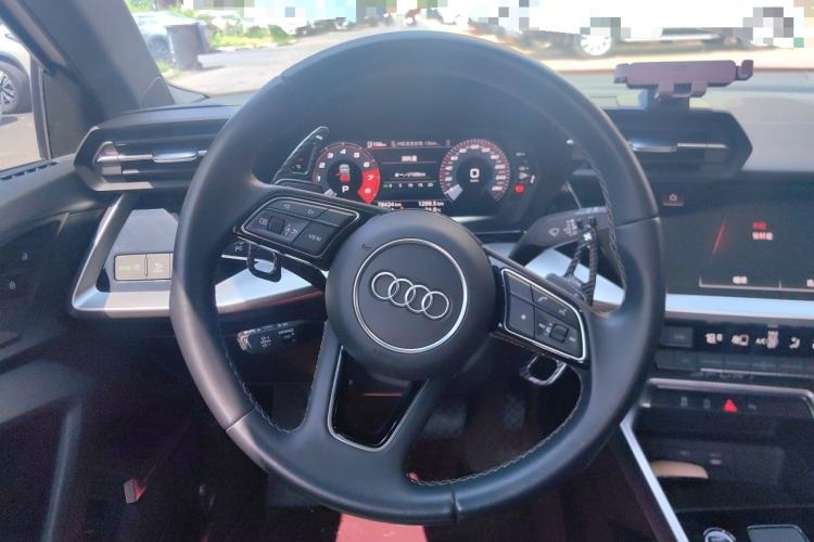 Used Audi A3 2023 Sportback 35 TFSI Fashionable Sports Model Steering Wheel