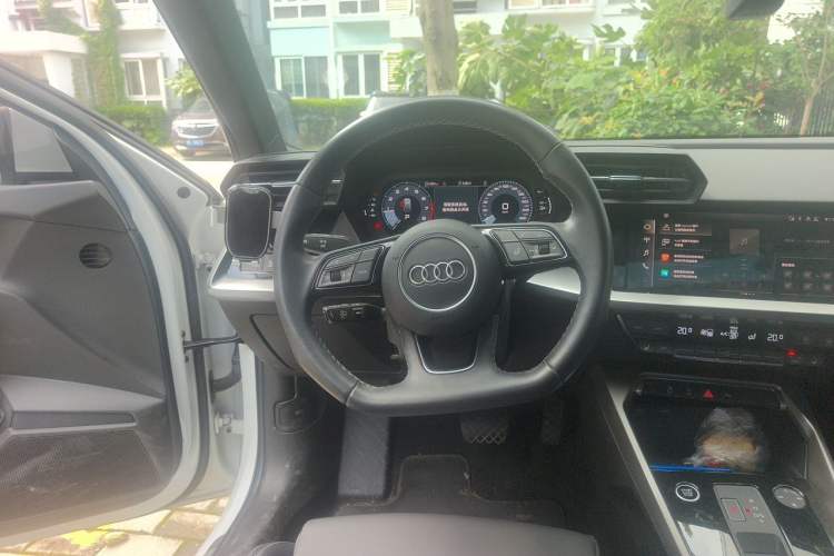 Used Audi A3 2023 Sportback 35 TFSI Fashionable Sports Model Steering Wheel