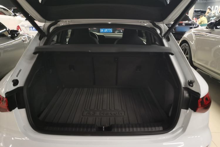 Used Audi A3 2023 Sportback 35 TFSI Fashionable Sports Model Trunk