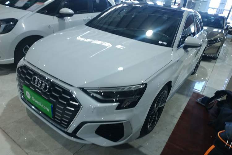 Used Audi A3 2023 Sportback 35 TFSI Fashionable Sports Model Guazi used car, China used car export, Used car for sale, Used cars, Cheapest cars for sale