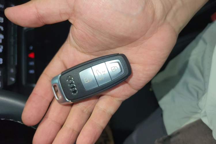 Used Audi A3 2023 A3L Limousine 35 TFSI Fashion Sport Model Vehicle Key