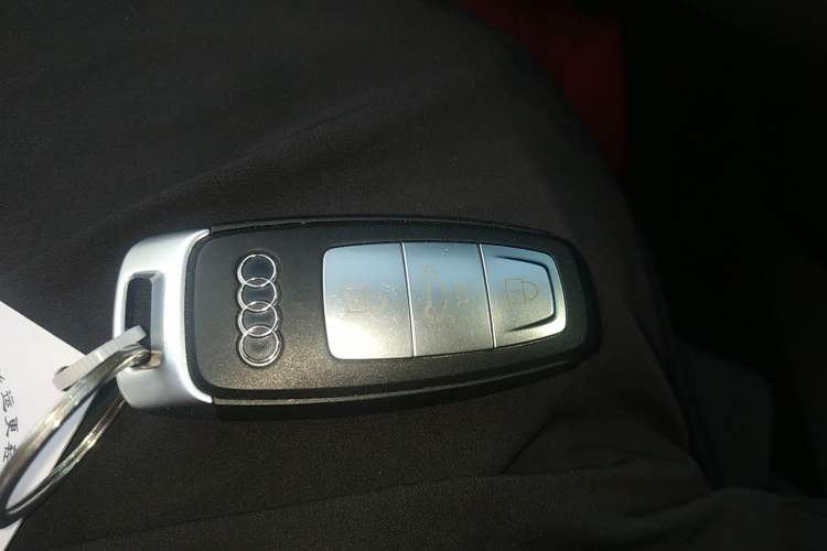Used Audi A3 2023 Updated Sportback 35 TFSI Luxury Sports Edition Vehicle Key