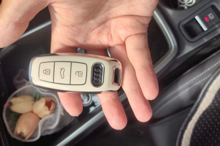 Used Audi A3 2023 Updated Sportback 35 TFSI Stylish Sports Type Vehicle Key