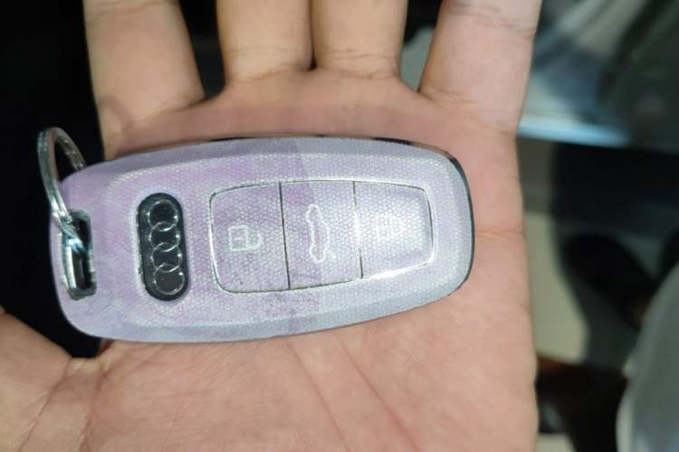 Used Audi A3 2023 A3L Limousine 35 TFSI Fashion Sport Model Vehicle Key