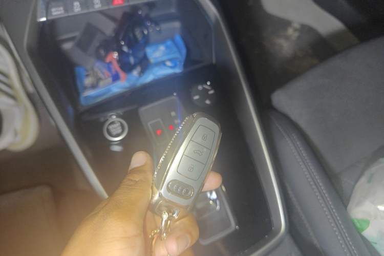 Used Audi A3 2023 Restyled A3L Limousine 35 TFSI Luxury Sport Edition Vehicle Key