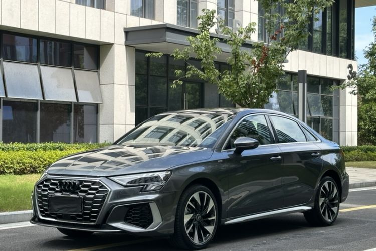 Audi A3 2024 A3L Limousine 35 TFSI Fashion Sport Model