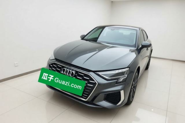 Ojetý Audi A3 2024 A3L Limousine 35 TFSI Fashion Sport Model