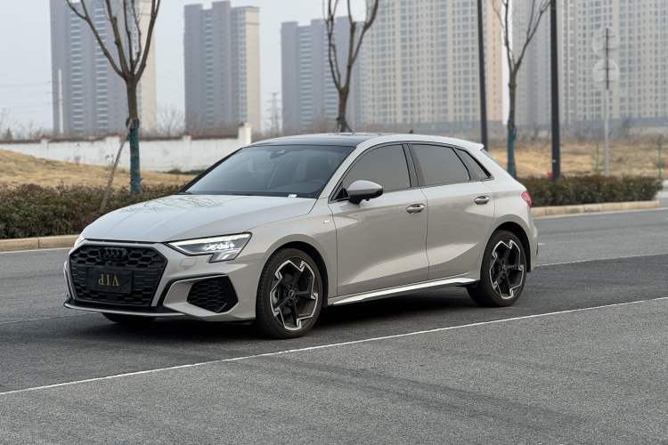 Used Audi A3 2024 Sportback 35 TFSI Fashionable Sports Model Guazi used car, China used car export, Used car for sale, Used cars, Cheapest cars for sale