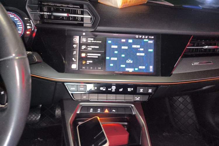 Used Audi A3 2024 Sportback 35 TFSI Fashionable Sports Model Audio And AC Panel