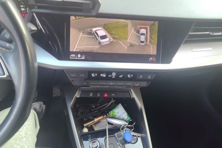 Used Audi A3 2024 A3L Limousine 35 TFSI Fashion Sport Model Audio And AC Panel