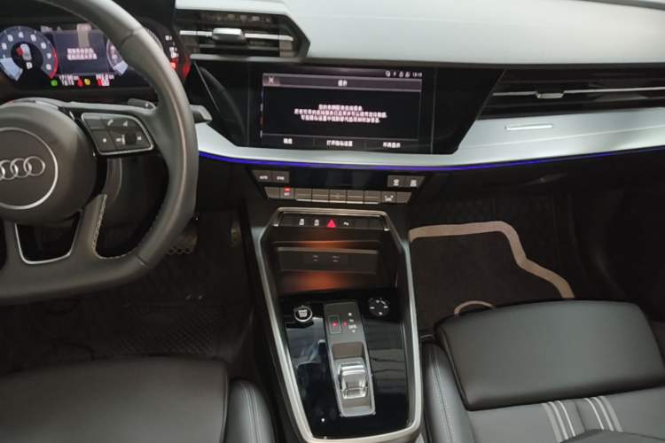 Used Audi A3 2024 A3L Limousine 35 TFSI Fashion Sport Model Audio And AC Panel