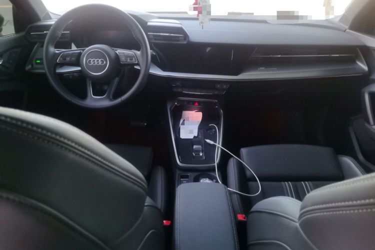 Used Audi A3 2024 A3L Limousine 35 TFSI Fashion Sport Model Center Console