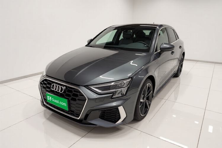 Used Audi A3 2024 Sportback 35 TFSI Fashionable Sports Model Guazi used car, China used car export, Used car for sale, Used  cars, Cheapest cars for sale