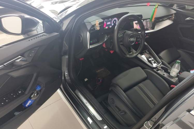 Used Audi A3 2024 Sportback 35 TFSI Fashionable Sports Model Driver Seat