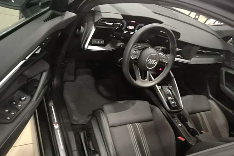 Used Audi A3 2024 A3L Limousine 35 TFSI Fashion Sport Model Driver Seat