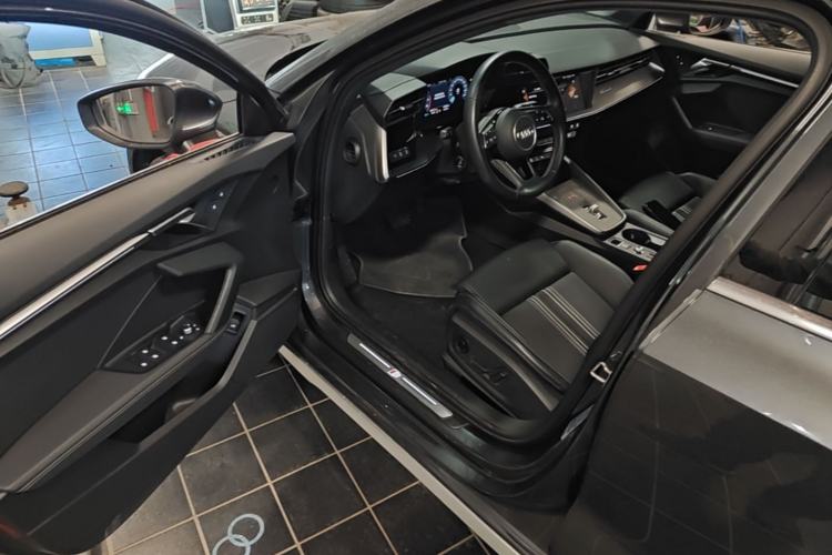 Used Audi A3 2024 A3L Limousine 35 TFSI Fashion Sport Model Driver Seat