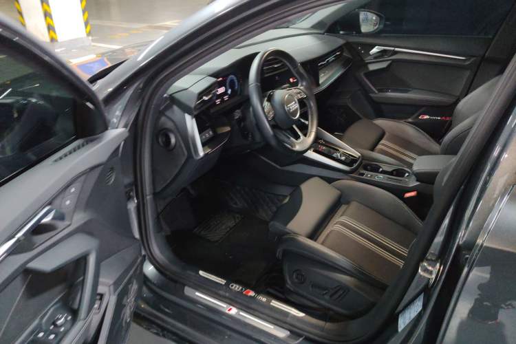Used Audi A3 2024 Sportback 35 TFSI Fashionable Sports Model Driver Seat
