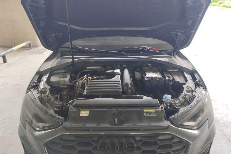 Used Audi A3 2024 Sportback 35 TFSI Fashionable Sports Model Engine Bay