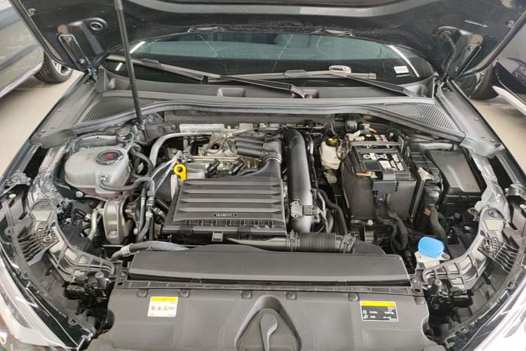 Used Audi A3 2024 A3L Limousine 35 TFSI Fashion Sport Model Engine Bay