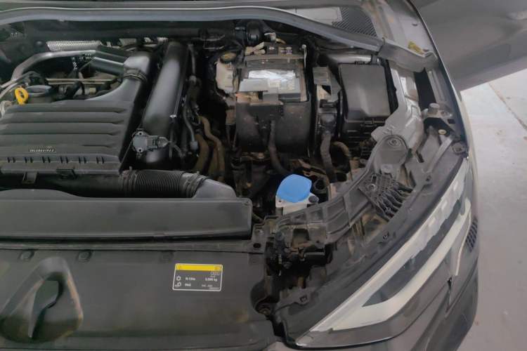 Used Audi A3 2024 Sportback 35 TFSI Fashionable Sports Model Engine Bay Left