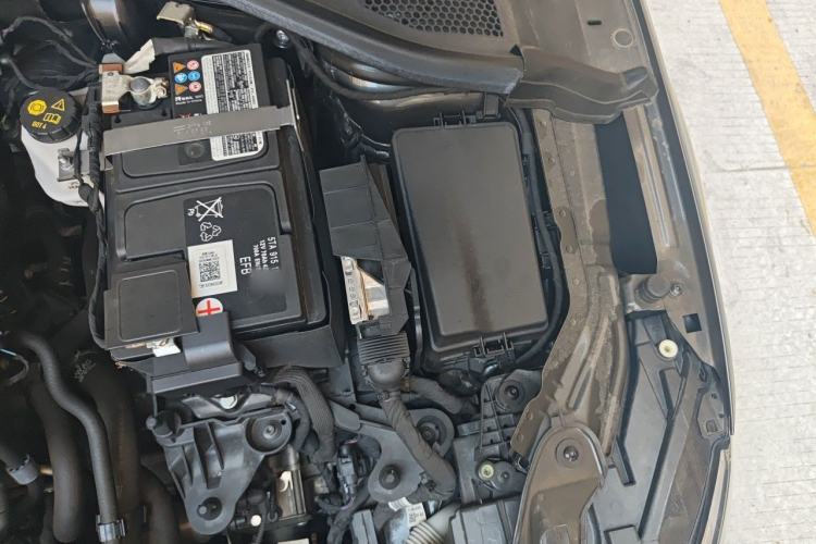 Used Audi A3 2024 A3L Limousine 35 TFSI Fashion Sport Model Engine Bay Left