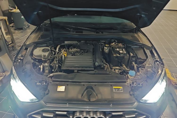 Used Audi A3 2024 A3L Limousine 35 TFSI Fashion Sport Model Engine Bay
