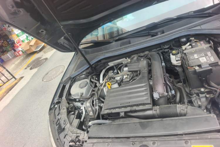 Used Audi A3 2024 A3L Limousine 35 TFSI Fashion Sport Model Engine Bay Right