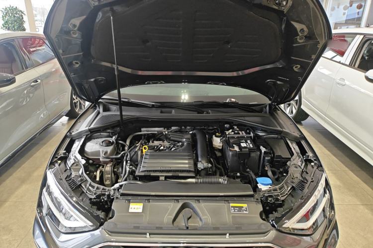 Used Audi A3 2024 A3L Limousine 35 TFSI Fashion Sport Model Engine Bay