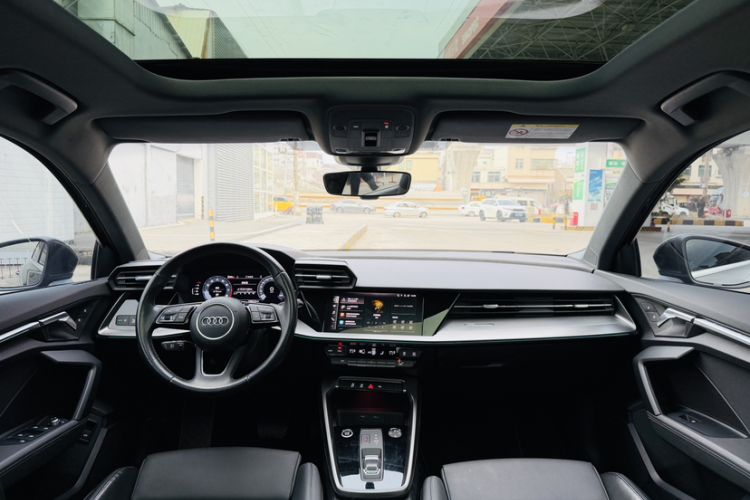 Used Audi A3 2024 A3L Limousine 35 TFSI Fashionable and Elegant Model Exterior 9