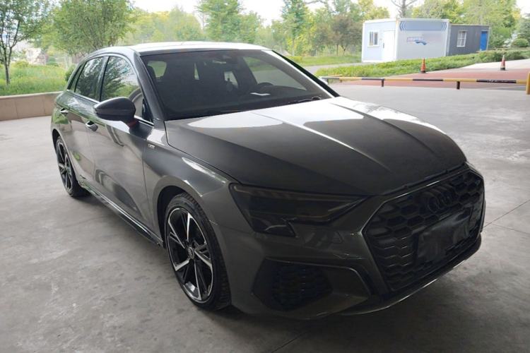 Used Audi A3 2024 Sportback 35 TFSI Fashionable Sports Model Front Right 45 Deg