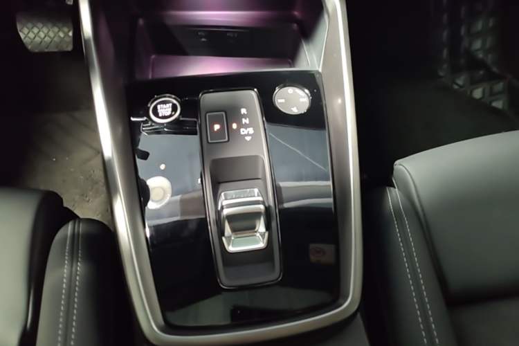 Used Audi A3 2024 A3L Limousine 35 TFSI Fashion Sport Model Gear Lever