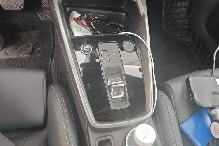 Used Audi A3 2024 A3L Limousine 35 TFSI Fashion Sport Model Gear Lever