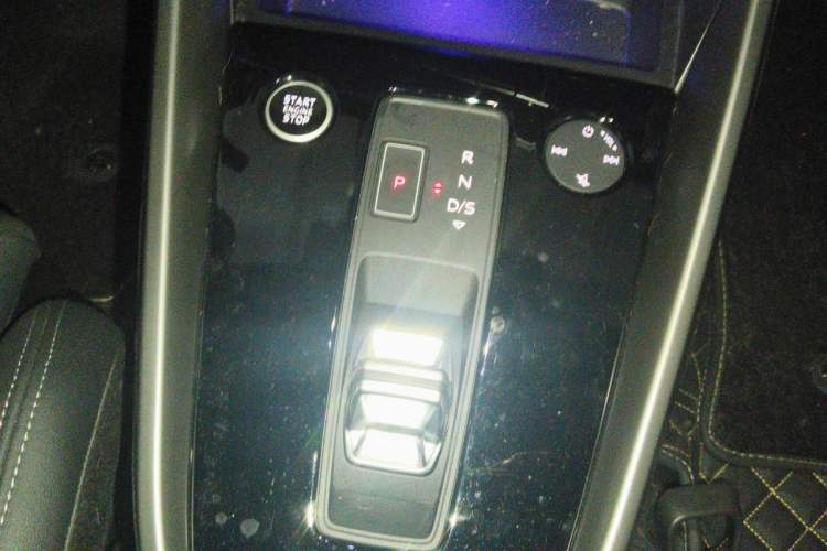 Used Audi A3 2024 A3L Limousine 35 TFSI Fashion Sport Model Gear Lever