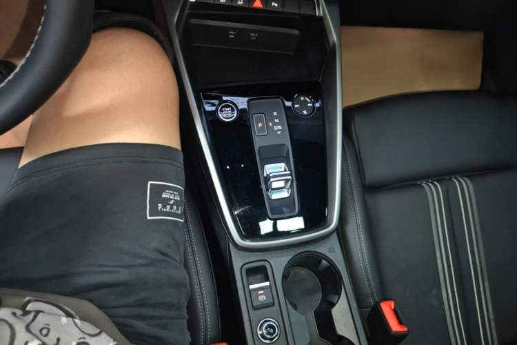 Used Audi A3 2024 A3L Limousine 35 TFSI Fashion Sport Model Gear Lever