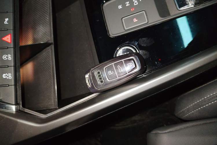 Used Audi A3 2024 Sportback 35 TFSI Fashionable Sports Model Interior 1