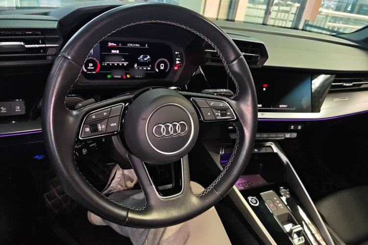 Used Audi A3 2024 Sportback 35 TFSI Fashionable Sports Model Interior 2