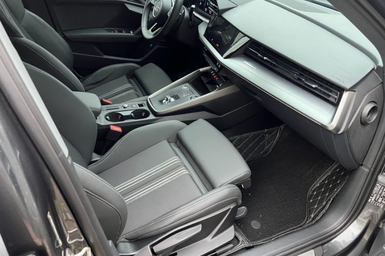 Used Audi A3 2024 Sportback 35 TFSI Fashionable Sports Model Interior 2