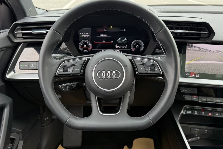 Used Audi A3 2024 A3L Limousine 35 TFSI Luxury Sport Edition Interior 4